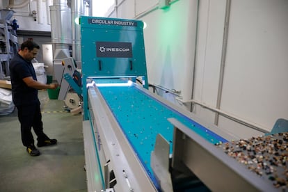 Inescop footwear recycling plant facilities in Elda.