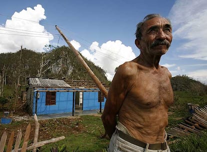 El huracán se llevó por delante muchas viviendas y dejó sin luz a sus habitantes más de 20 días.