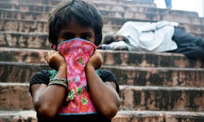 En India hay más de diez millones de niños viviendo en las calles.