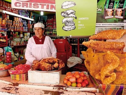 Los sándwiches que vende Crecencia Zurita en La Paz están elaborados con pierna de cerdo.