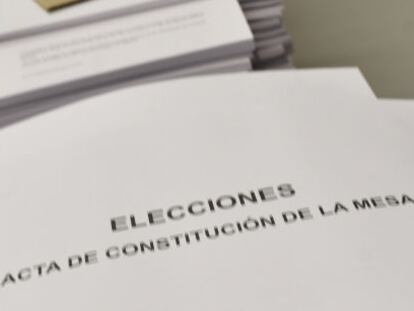 Imagen del pol&iacute;gono de Alcal&aacute; de Henares (Madrid) donde se esta gestionando la log&iacute;stica para las elecciones del 26J.