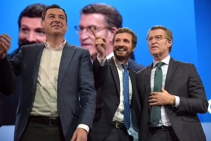 Moreno, Casado y Feijóo, el sábado en el congreso del PP de Sevilla.