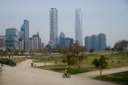 Un parque en la comuna de Providencia, en Santiago (Chile)