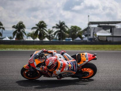 Marc Márquez, durante los entrenamientos del Gran Premio de Malasia de MotoGP, en el circuito de Sepang.