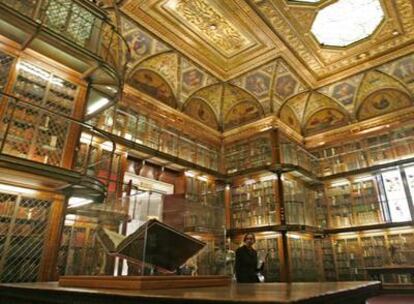 En la Morgan Library "está el mundo antiguo del papel, que hasta hace muy poco parecía que fuera a durar para siempre".