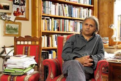 El escritor, guionista y director de cine Hanif Kureishi.