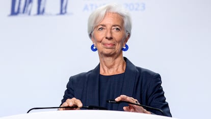 La presidenta del BCE, Christine Lagarde, durante la rueda de prensa en Atenas.