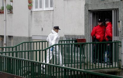 Entrance of the building where the crime was committed.