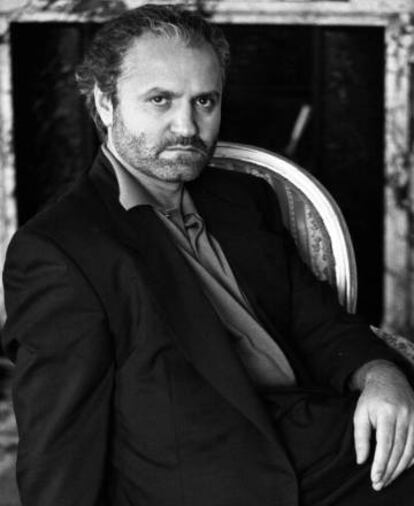 El diseñador Gianni Versace.