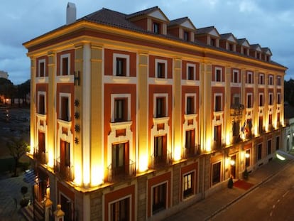 Fachada del Hotel Los Jándalos, en Jerez de la Frontera.