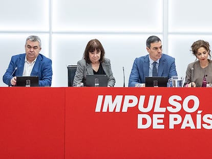 Pedro Sánchez presidía la reunión de la ejecutiva del PSOE en Ferraz, este lunes, tras las elecciones en Galicia, en una imagen del partido.