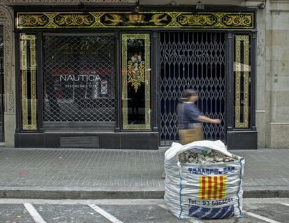 Façana de la galeria Joan Prats a la Rambla de Catalunya.