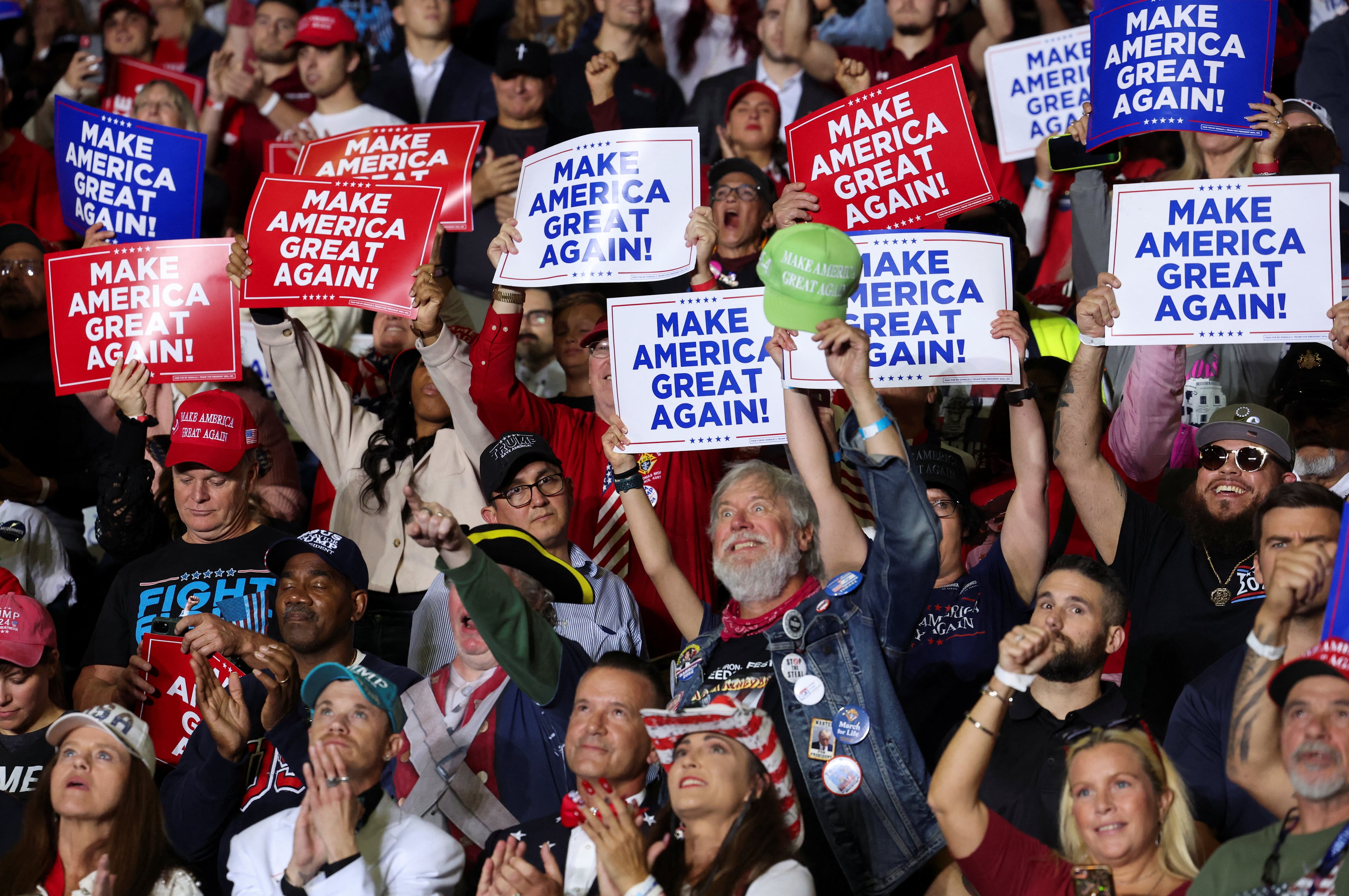 La brecha electoral de género se acentúa en Estados Unidos: los hombres son de Trump y las mujeres, de Harris