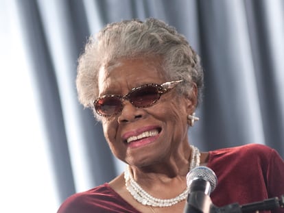 Maya Angelou speaks during the AARP Magazine's 2011 Inspire Awards at Ronald Reagan Building on December 9, 2010 in Washington, DC