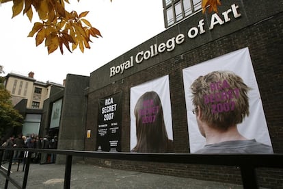 Art lovers get chance to buy Hirst work for £