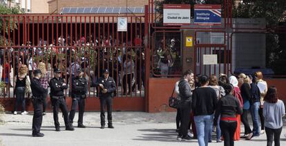 Entrada del Ciudad de Ja&eacute;n tras la muerte de Arancha en mayo de 2015.