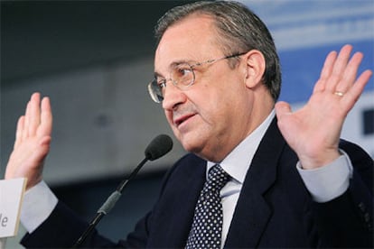 El presidente del Madrid, Florentino Pérez, durante la rueda de prensa en la Ciudad del Fútbol de Las Rozas.