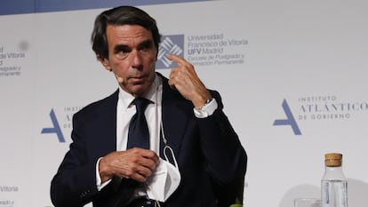 El expresidente del Gobierno, José María Aznar, durante la clausura del curso 2020/2021 del Máster Universitario en Acción Política de la Universidad Francisco de Vitoria, a 25 de junio de 2021, en Madrid.