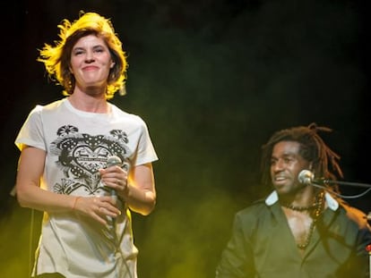Irène Jacob, durante su actuación en la sala Luz de Gas de Barcelona.