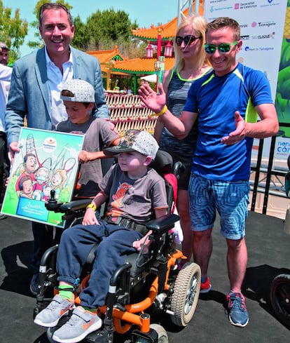 Ramón Marsal, presidente de la Fundación PortAventura, en un evento solidario en PortAventura Park a beneficio de los niños con cáncer de la asociación AFANOC.