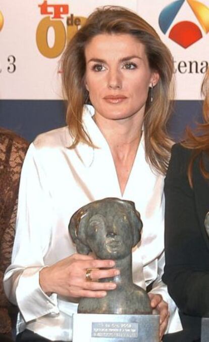 La princesa Letizia recogió el premio Tp en 2001.