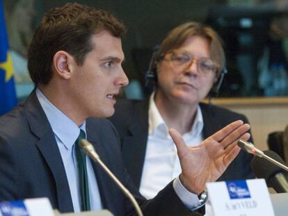 Albert Rivera y Guy Verhofstadt, en una foto de archivo, en Bruselas.