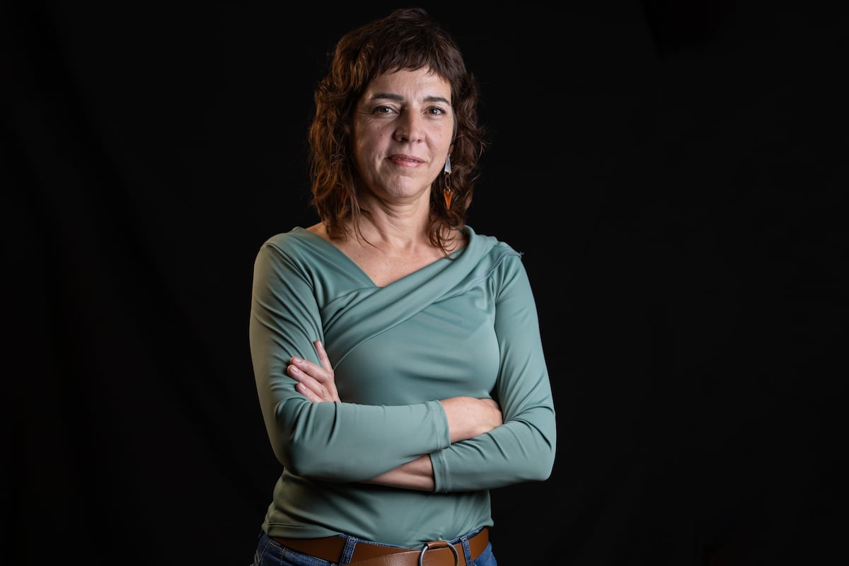 Núria Cadenes conversará sobre la novela ‘Qui salva una vida’ en el club de lectura de Quadern