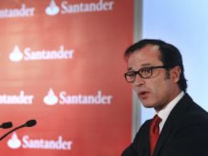 El consejero delegado del Banco Santander, Javier Mar&iacute;n, durante la rueda de prensa de presentaci&oacute;n de los resultados del primer trimestre.