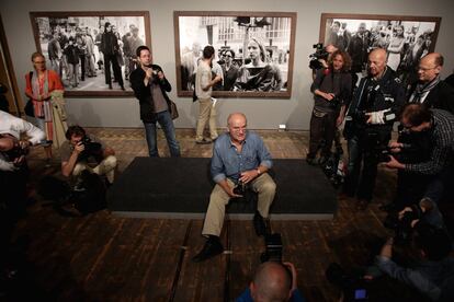 Lindbergh dá entrevista durante exposição 'On Street', em 2010 em Berlim (Alemanha), ele é visto como o criador de um estilo de foto de moda naturalista que mostrava mulheres sem maquiagem pesada.