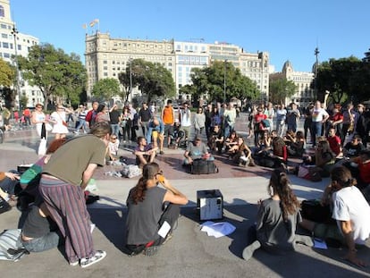 15-M protesters gather in a Barcelona square on Friday. 