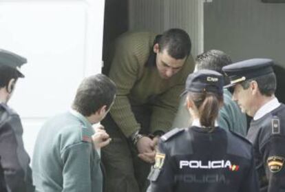 José Manuel Pulleiro, encargado al frente del burdel La Colina, tras su detención.