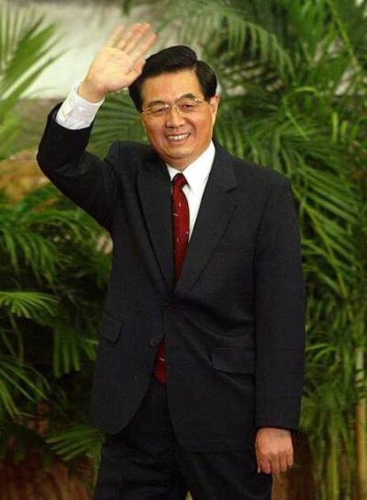 Hu Jintao, tras convertirse en secretario general del PCCh, en noviembre de 2002.