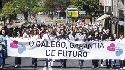 Marcha en defensa del gallego hoy en Santiago.