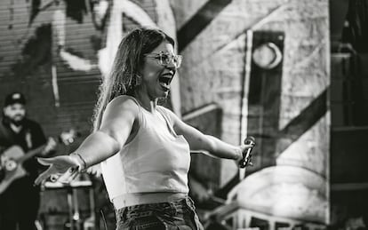 Marília Mendonça durante un concierto el 30 de octubre de 2021.