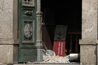 Vista del Museo Nacional de Río de Janeiro donde la tarde del domingo se originó un incendio, hoy, lunes 3 de septiembre de 2018, en Río de Janeiro (Brasil). 