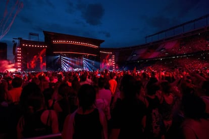 Imagen del escenario del concierto.