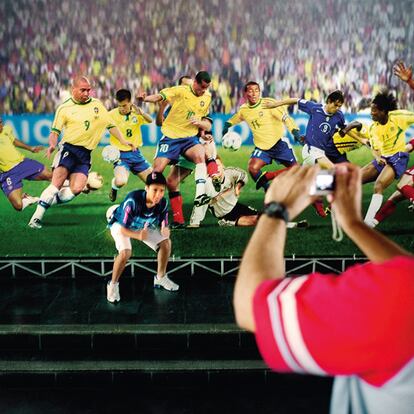 Sala de trofeos del estadio de fútbol Maracaná.