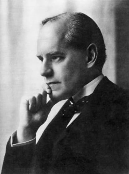 El novelista John Galsworthy.