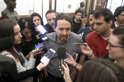 El l&iacute;der de Podemos, Pablo Iglesias, en el Congreso.