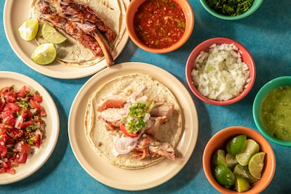 Taco de barriga y taco de costilla.