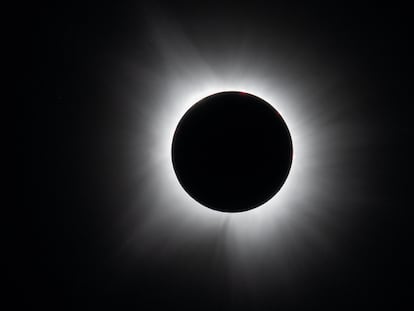 A total solar eclipse is seen in Dallas, Texas, U.S., April 8, 2024. NASA/Keegan Barber/Handout  via REUTERS THIS IMAGE HAS BEEN SUPPLIED BY A THIRD PARTY. MANDATORY CREDIT