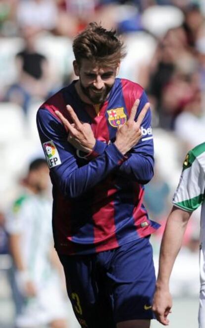 Piqué celebra frente al Córdoba uno de sus cinco goles en la Liga. 