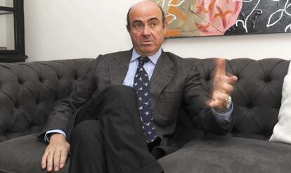 El ministro de Economía y Competitividad, Luis de Guindos, en Marbella (Málaga), donde ha hablado sobre la prima de riesgo