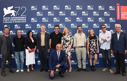 Foto de familia de los miembros del jurado. De izquierda a derecha: Emmanuel Carrere, Hou Hsiao-hsien, Lynne Ramsay,  Alberto Barbera (Director del Festival), Alfonso Cuaron (Presidente del jurado), Nuri Bilge Ceylan, Elisabeth Banks, Francesco Munzi, Diane Kruger, Pawel Pawlikowski y Paolo Baratta (Presidente del Festival).