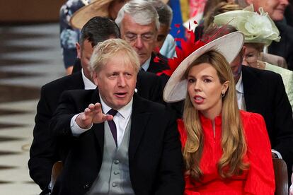 El primer ministro británico, Boris Johnson, y su esposa, Carrie Johnson, durante las celebraciones del Jubileo de Platino de la Reina Isabel IIen Londres, 3 de junio. 