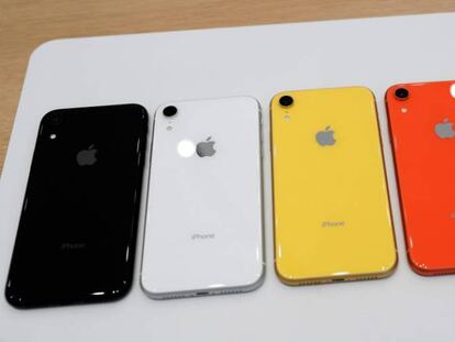 Apple iPhone XR en varios colores.