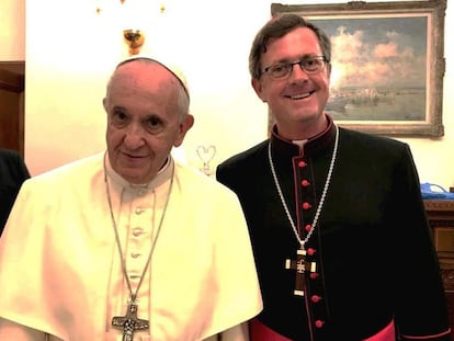 El papa Francisco junto a Jorge García Cuerva, en una imagen de archivo.