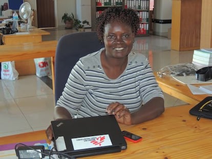 Alice Otiato, coordinadora del proyecto de MSF en Gokwe Norte. Conf&iacute;a en la buena gesti&oacute;n que el Ministerio de Salud har&aacute; del proyecto &ldquo;todo el equipo est&aacute; bien formado y ha demostrado que puede asumirlo correctamente&rdquo;. 
 