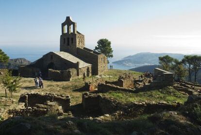 Aspecto del poblado de Santa Creu, al servicio del monasterio de Sant Pere de Rodes.