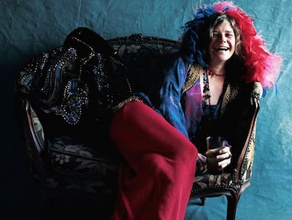 Janis Joplin, en la sesión fotográfica que ilustraría su álbum póstumo 'Pearl', de 1971.